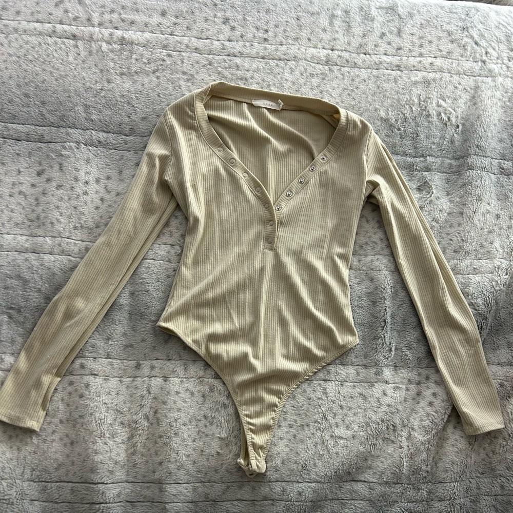 Lush Cream Ribbed Women’s Bodysuit
